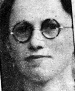 Portrait de Esther Taillard dans le journal