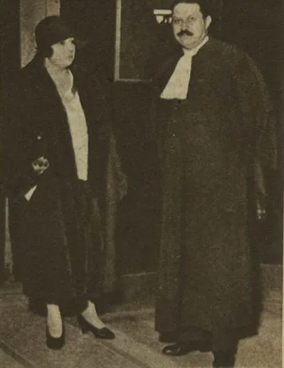 Marthe Hanau et son défenseur, Me Albert Dominique, au Palais de justice.