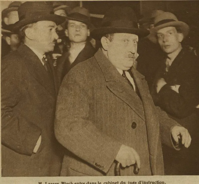 Lazare Bloch conduit chez le juge d’instruction.