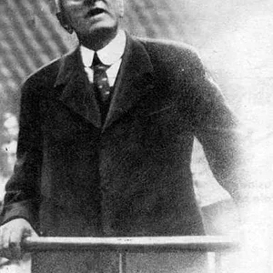 Portrait de René Henriot dans le journal